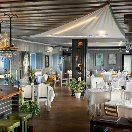 Vergi Sadam & Restoran Wirkes' Εξωτερικό φωτογραφία