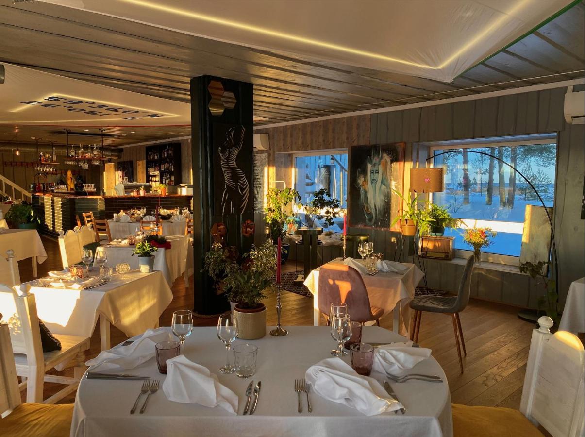 Vergi Sadam & Restoran Wirkes' Εξωτερικό φωτογραφία