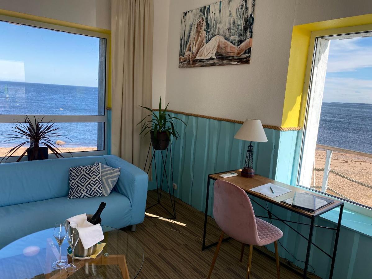 Vergi Sadam & Restoran Wirkes' Εξωτερικό φωτογραφία